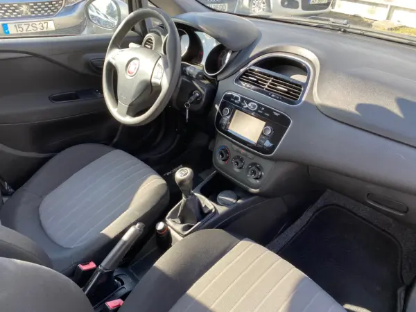 Fiat Punto 1.3 M-Jet Easy S&S 12