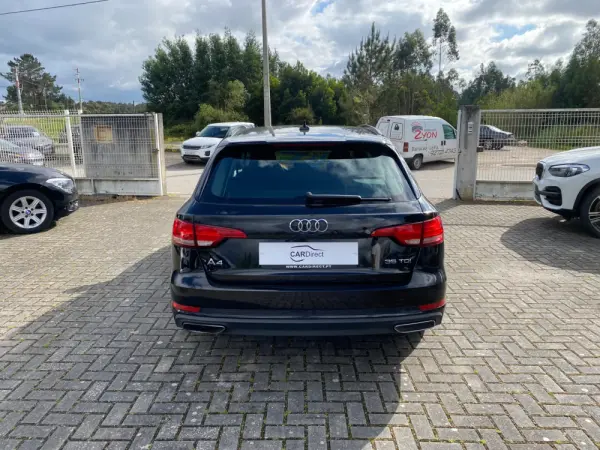 Audi A4 Avant 35 TDI S tronic 6