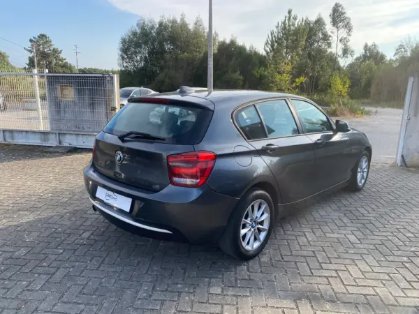 BMW 118 d Line Urban 5