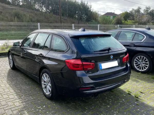 BMW 320 d Touring Advantage Auto 6