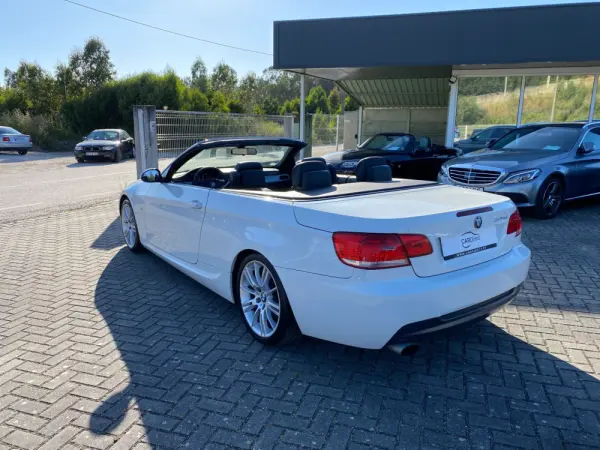 BMW 320 d 7