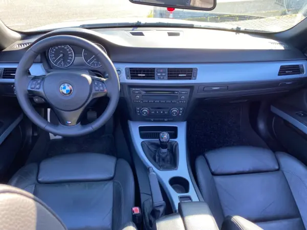 BMW 320 d 12