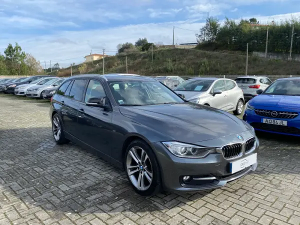BMW 320 d Touring Auto Line Sport 3