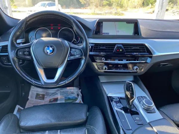 BMW 520 d Line Luxury Auto 11