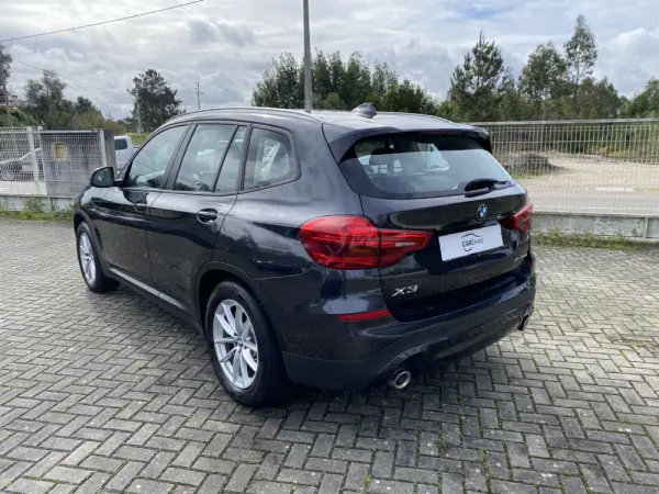 BMW X3 20 d xDrive Advantage 7