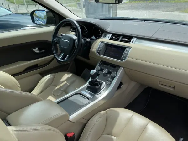 Land Rover Range Rover Evoque 2.2 eD4 Prestige 12