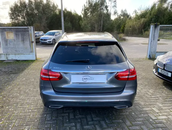 Mercedes-Benz C 300 BlueTEC Hybrid AMG Line 6