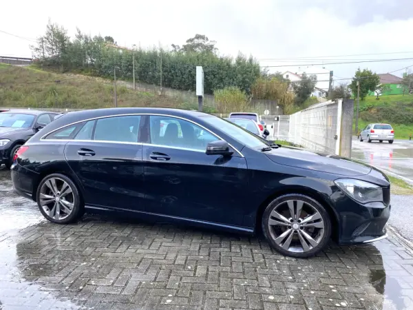 Mercedes-Benz CLA 180 d Urban Aut. 4