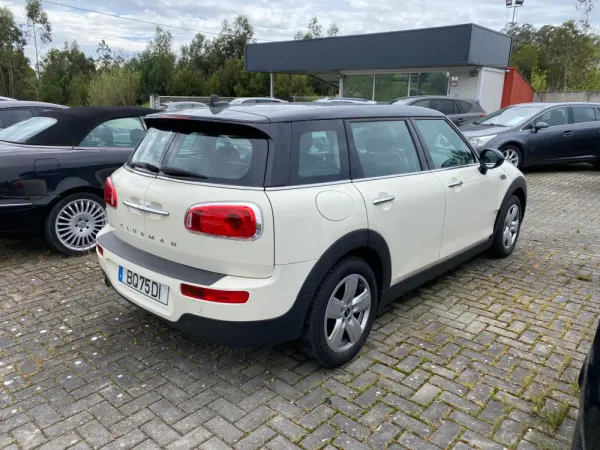 MINI Clubman One D 4