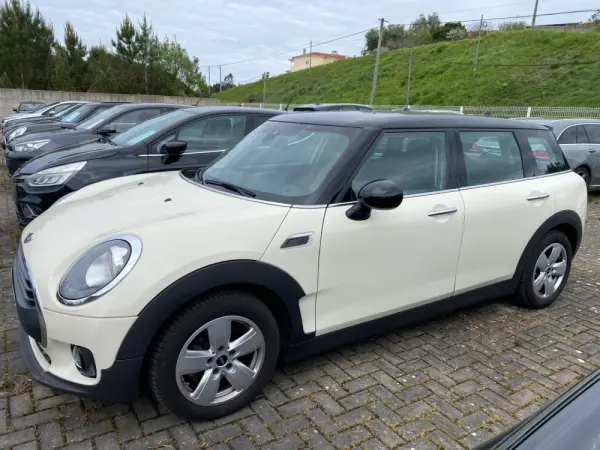 MINI Clubman One D 7