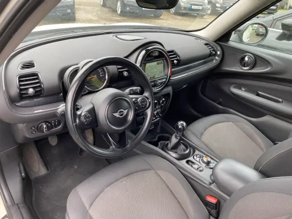 MINI Clubman One D 9