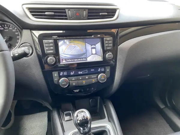 Nissan Qashqai 1.5 dCi N-Vision 11