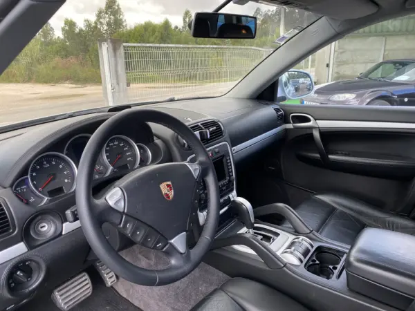 Porsche Cayenne S Tiptronic 11