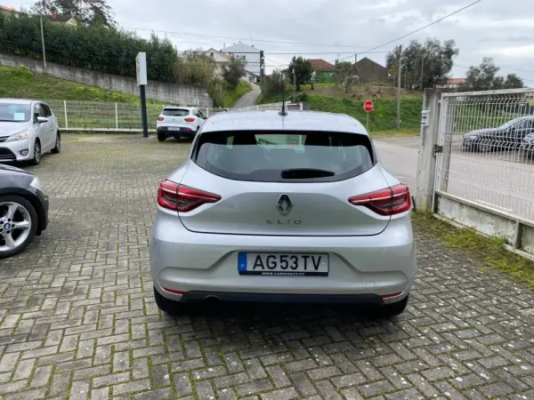 Renault Clio 1.5 Blue dCi Intens 5