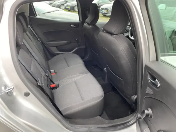 Renault Clio 1.5 Blue dCi Intens 13