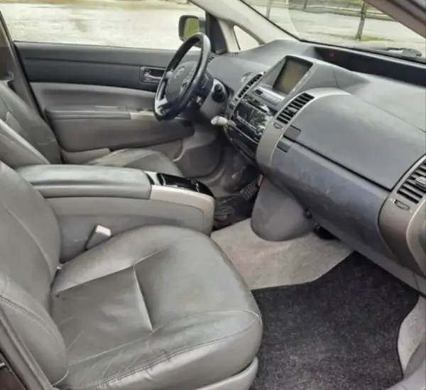 Toyota Prius 1.5 VVT-i Híbrido H Pack 6