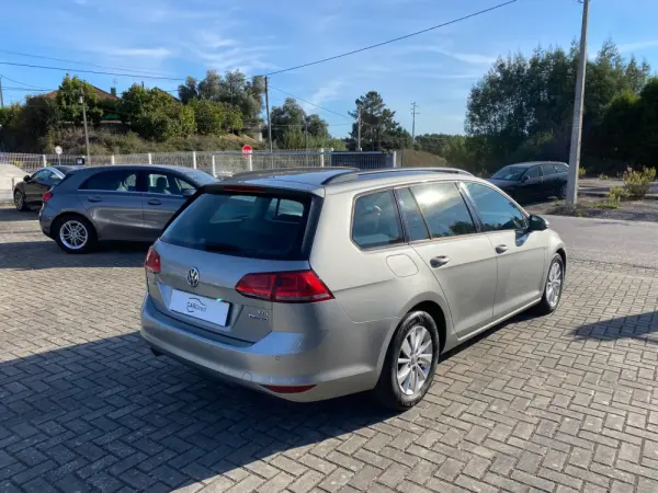 Volkswagen Golf Variant 1.6 TDi BlueMotion Confortline 5