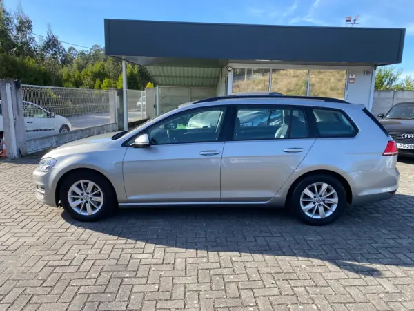 Volkswagen Golf Variant 1.6 TDi BlueMotion Confortline 8