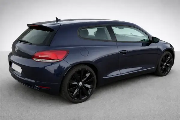 Volkswagen Scirocco 2.0 TDi 4