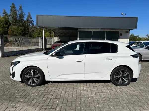 Peugeot 308 BlueHDi 130 EAT8 GT EXCLUSIVE 8