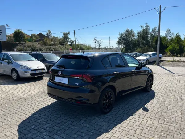 Fiat Tipo 1.3 M-Jet Street 5
