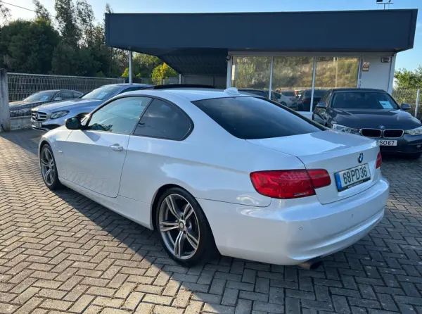 BMW 320 d Edition Exclusive 7