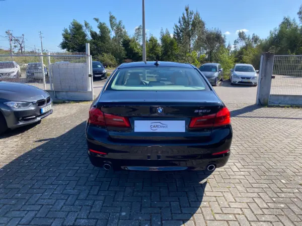BMW 520 d Line Luxury Auto 6
