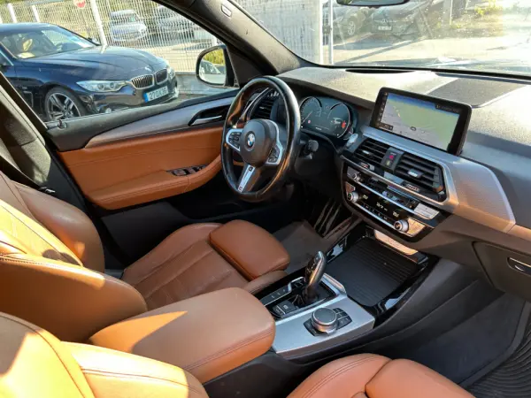 BMW X3 20 d xDrive Pack M 12