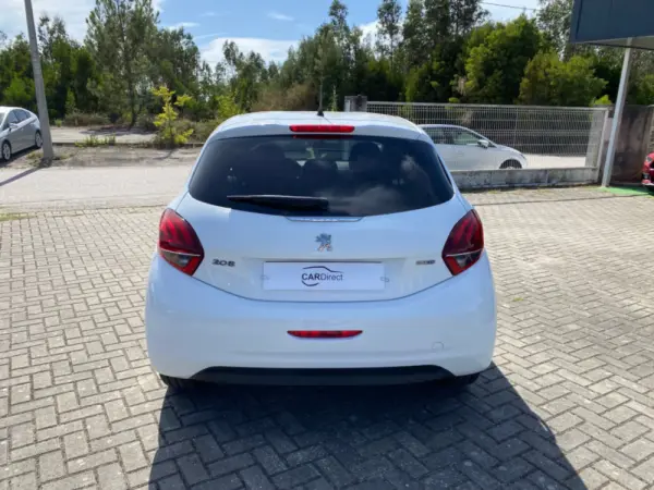 Peugeot 208 1.6 BlueHDi Active 6