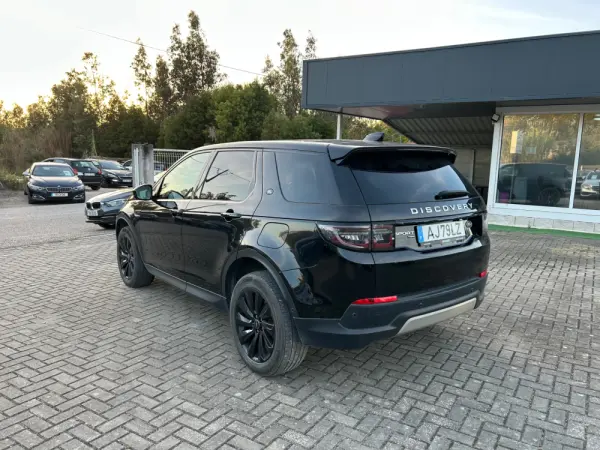 Land Rover Discovery Sport 1.5 I3 P300e AWD 7