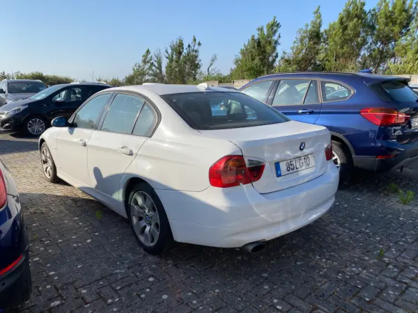 BMW 318 d 6