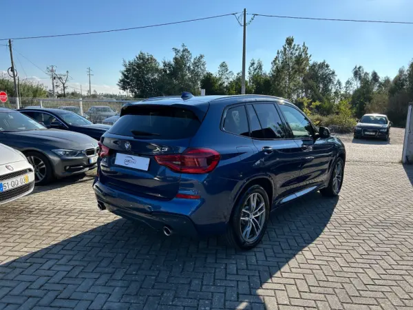 BMW X3 20 d xDrive Pack M 5