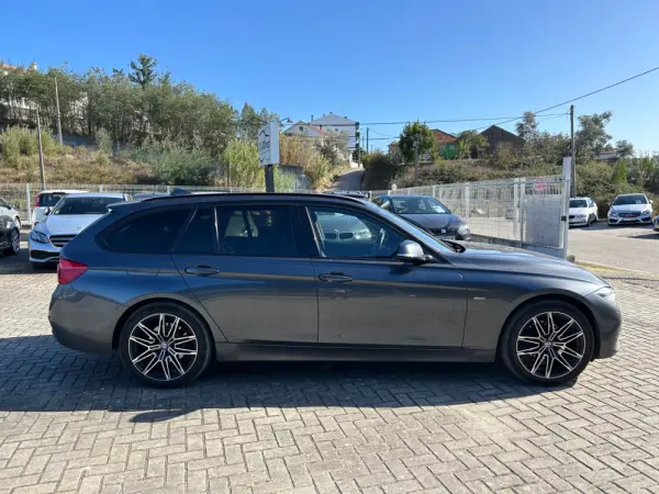 BMW 318 d Line Sport Auto 4