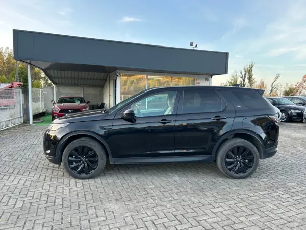 Land Rover Discovery Sport 1.5 I3 P300e AWD 8