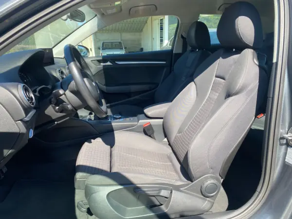 Audi A3 1.6 TDI Sport 9