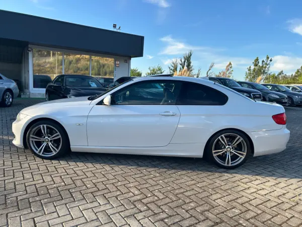 BMW 320 d Edition Exclusive 8