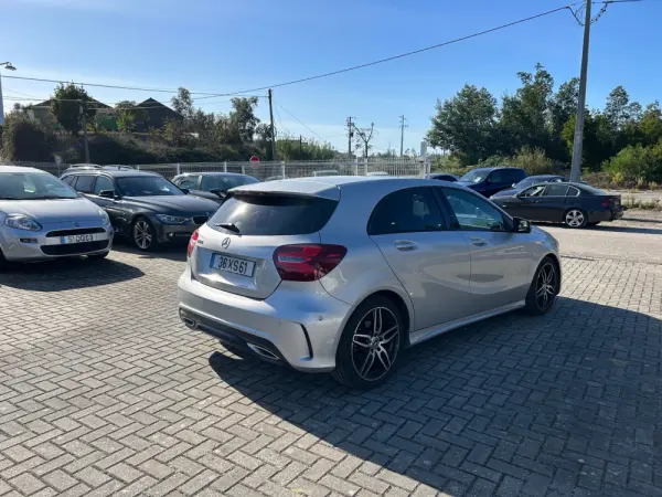 Mercedes-Benz A 180 d 7G-DCT AMG Line 5