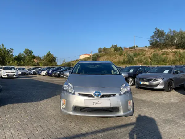 Toyota Prius 1.8 Premium+GPS 2