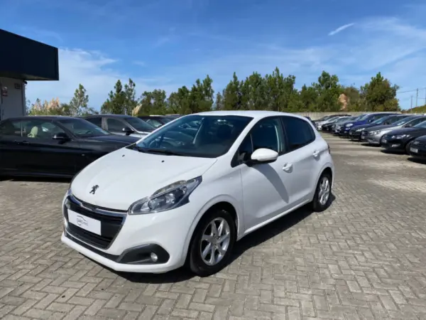 Peugeot 208 1.6 BlueHDi Active 1