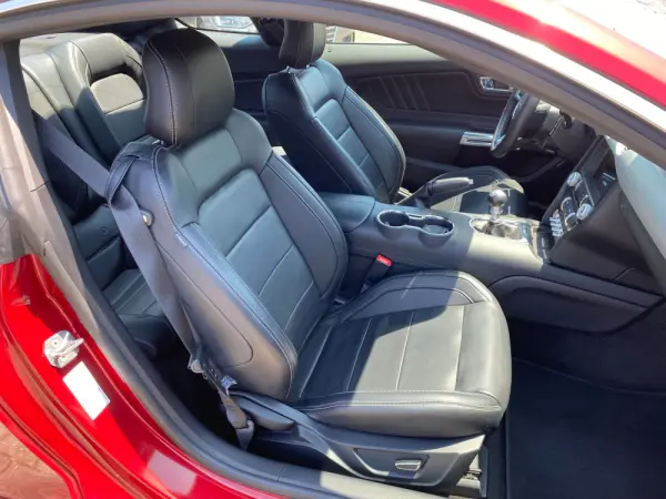 Ford Mustang 2.3i EcoBoost 13