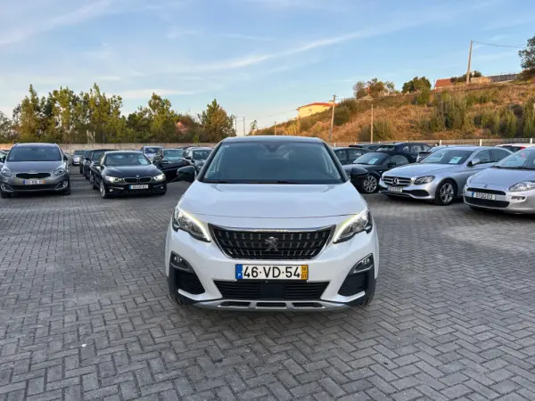 Peugeot 3008 1.5 BlueHDi Allure EAT8 2