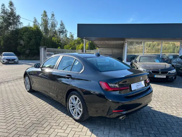BMW 330 e Corporate Edition Auto 7