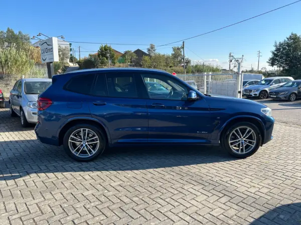BMW X3 20 d xDrive Pack M 4