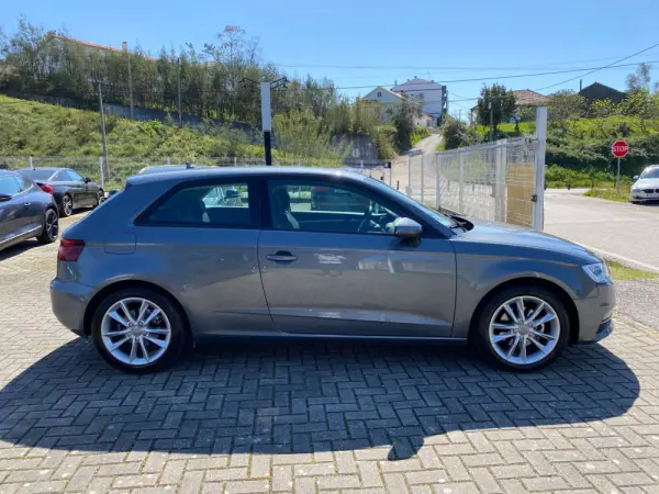 Audi A3 1.6 TDI Sport 4
