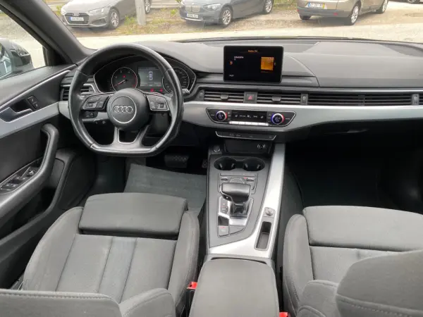 Audi A4 Avant 2.0 TDI Sport S tronic 8
