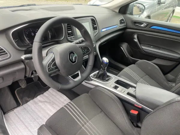 Renault Mégane Sport Tourer 1.5 Blue dCi GT Line 10