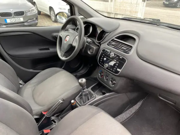 Fiat Punto 1.2 Lounge S&S 12