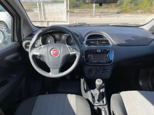 Fiat Punto 1.3 M-Jet Easy S&S 11
