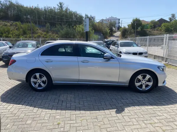 Mercedes-Benz E 220 d Avantgarde+ 4