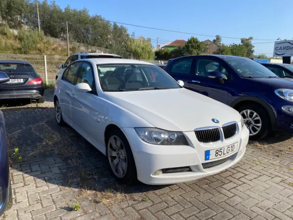 BMW 318 d 3